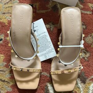 The Drop Avery Doe Tan Studded Heels NWT Women's 9